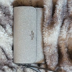 Boxed Medium Flap Phone Wallet